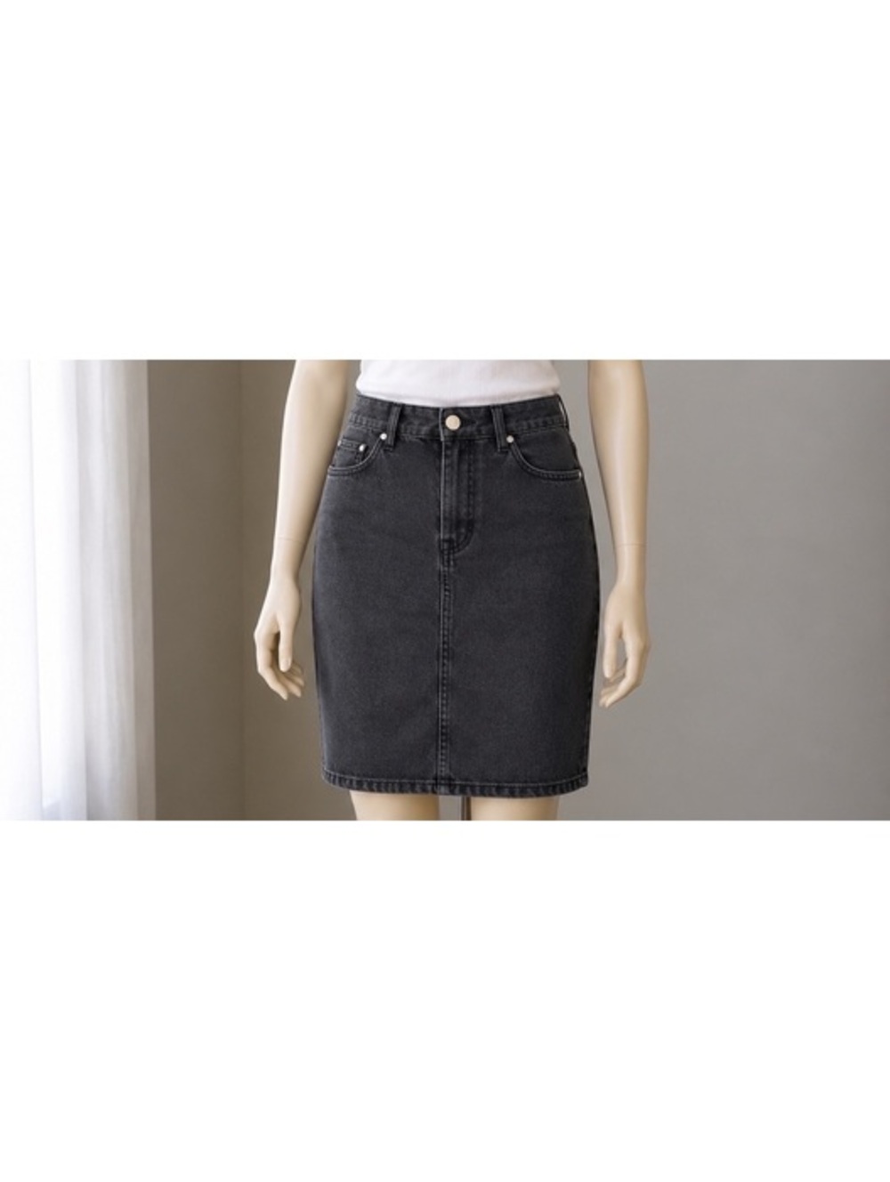 Jaclyn Smith Collection Women’s Size 8 Black Denim Pencil Skirt Stretch 20”